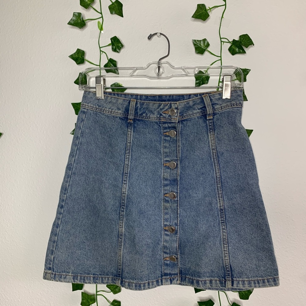 denim skirt